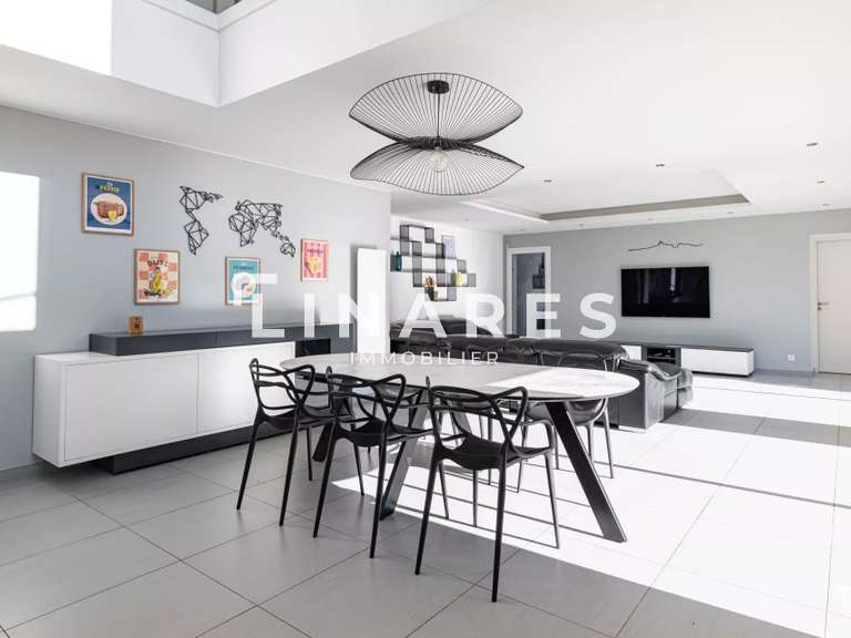 Maison Marseille 11e - 3 chambres - 226m²