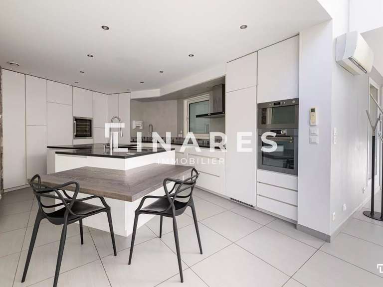 Maison Marseille 11e - 3 chambres - 226m²