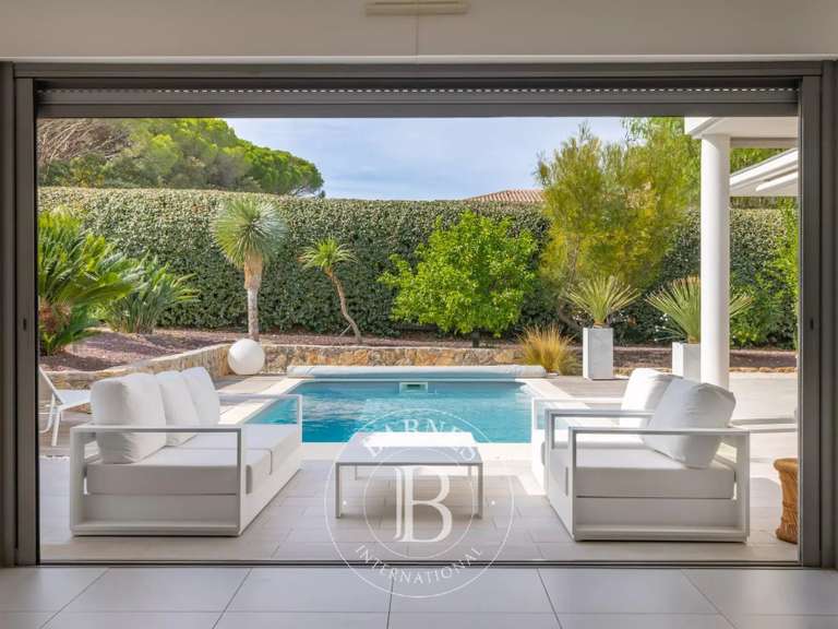 Maison Saint-Raphaël - 3 chambres - 163m²