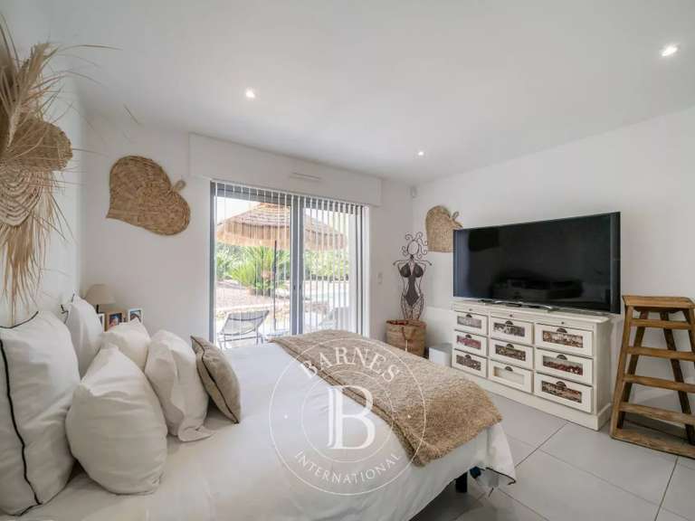 Maison Saint-Raphaël - 3 chambres - 163m²
