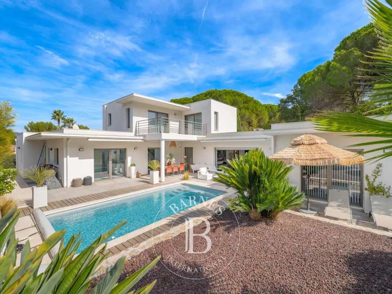 House Saint-Raphaël - 3 bedrooms - 163m²
