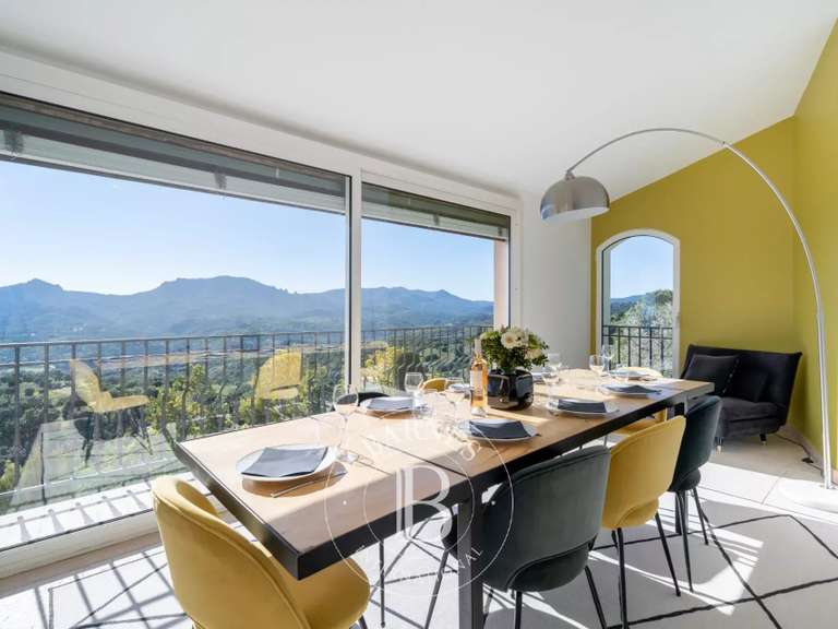 Maison Mandelieu-la-Napoule - 4 chambres - 289m²