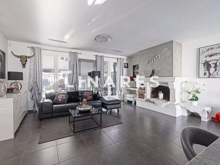 Maison Les Pennes-Mirabeau - 3 chambres - 150m²