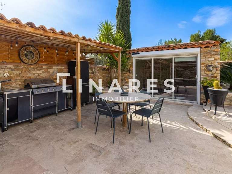 Maison Marseille 13e - 7 chambres - 200m²