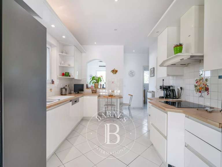 Maison Saint-Raphaël - 4 chambres - 172m²