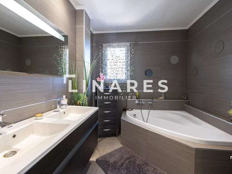 Maison Simiane-Collongue - 3 chambres - 180m²