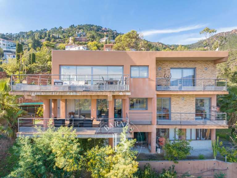 Maison Théoule-sur-Mer - 5 chambres - 183m²