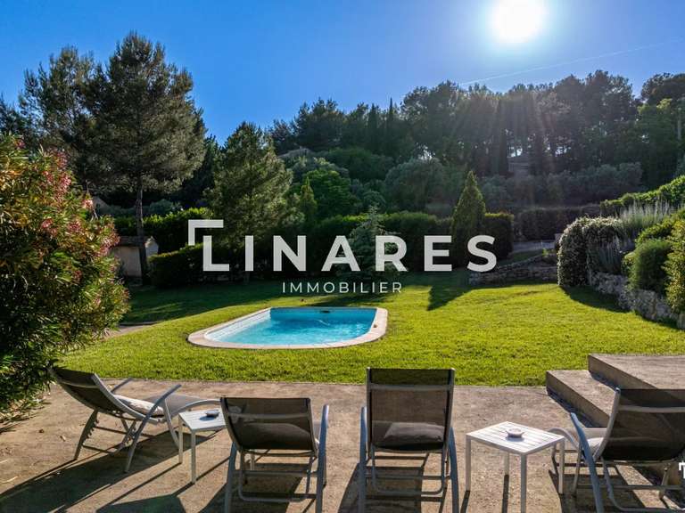 Maison Pertuis - 4 chambres - 136m²