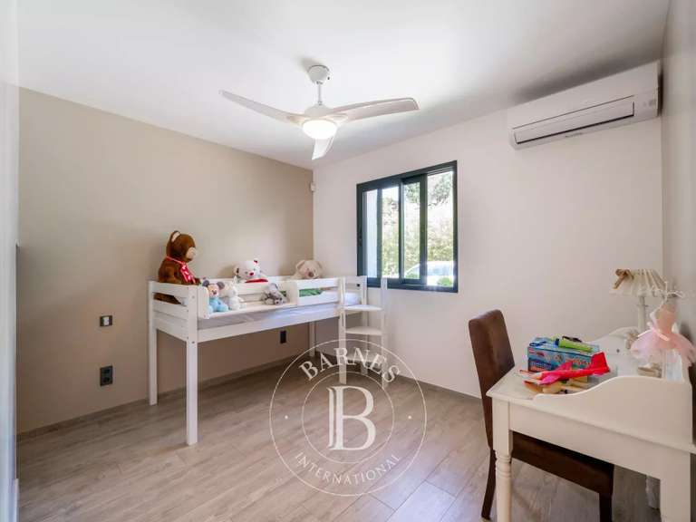 Maison Mandelieu-la-Napoule - 4 chambres - 221m²