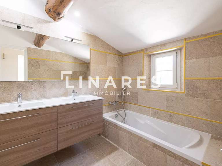 Maison Éguilles - 5 chambres - 210m²