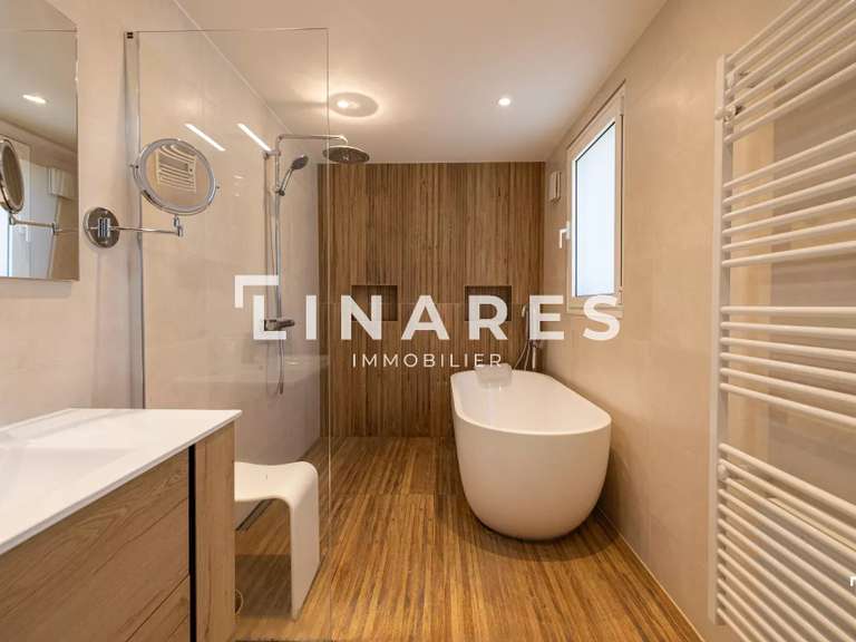 House Marseille 13e - 4 bedrooms - 198m²