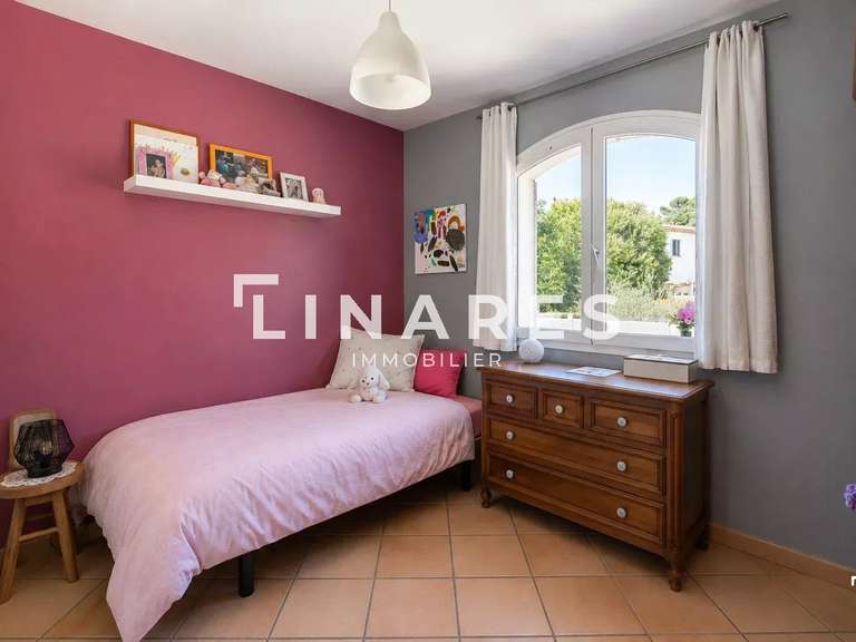 Maison Marseille 12e - 4 chambres - 137m²