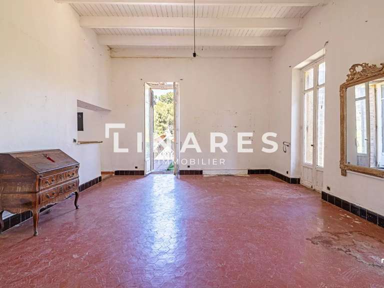 Maison Marseille 11e - 6 chambres - 291m²