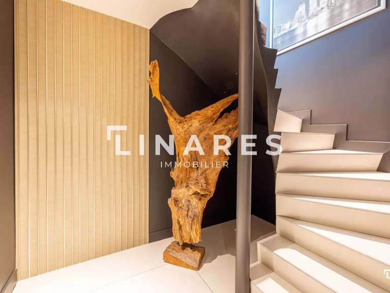House Marseille 11e - 4 bedrooms - 333m²