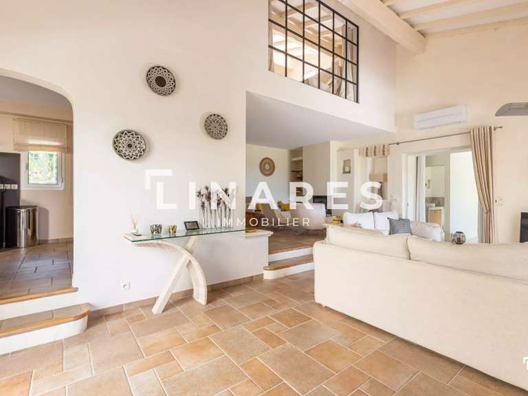 Maison Saint-Raphaël - 4 chambres - 185m²