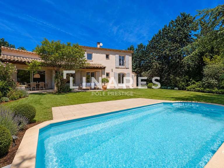 Maison Aix-en-Provence - 4 chambres - 150m²