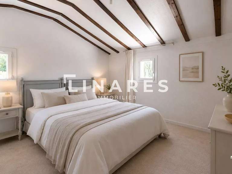 House Aix-en-Provence - 5 bedrooms - 215m²