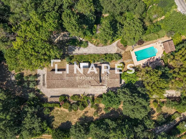 Maison Trets - 4 chambres - 223m²