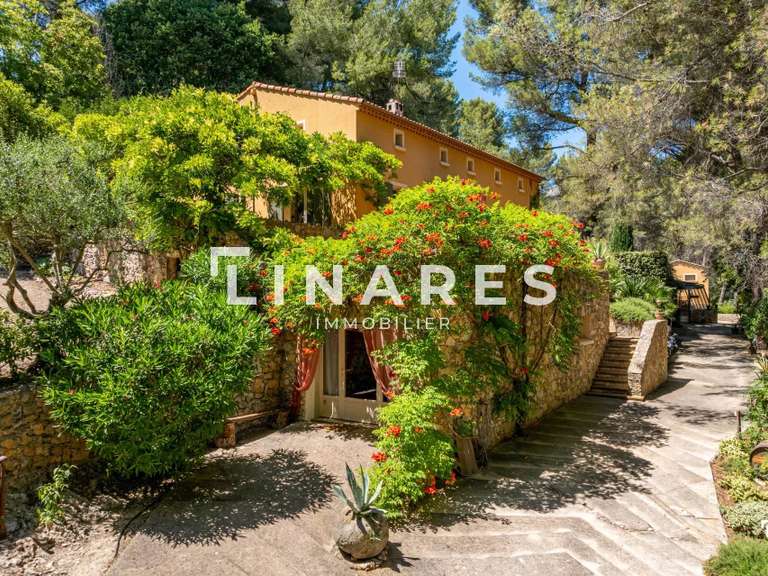 House Marseille 11e - 5 bedrooms - 287m²