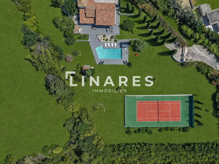 Maison Gémenos - 5 chambres - 343m²