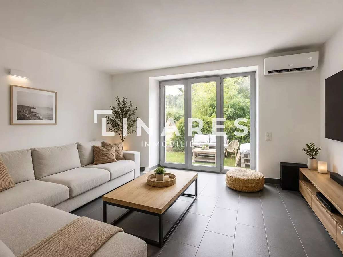 House Cassis