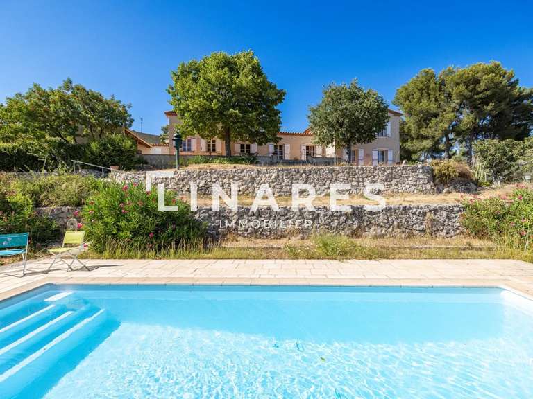 Maison Marseille 11e - 5 chambres - 206m²