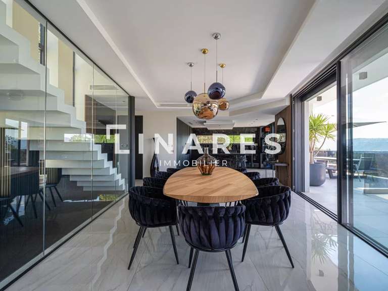 Maison Marseille 11e - 420m²