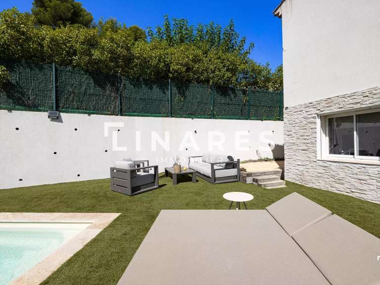 Maison Marseille 11e - 4 chambres - 121m²