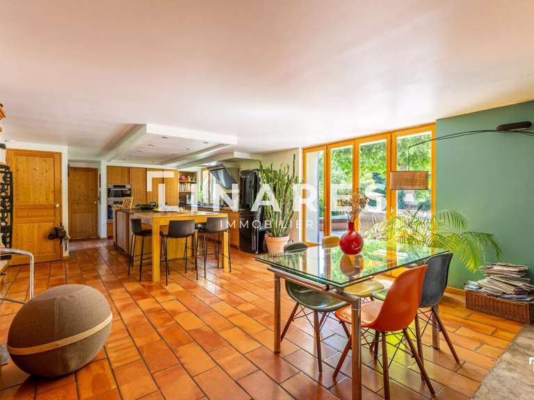 House Aix-en-Provence - 4 bedrooms - 203m²