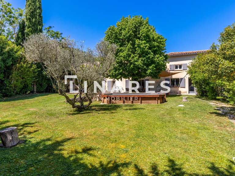 House Aix-en-Provence - 4 bedrooms - 203m²