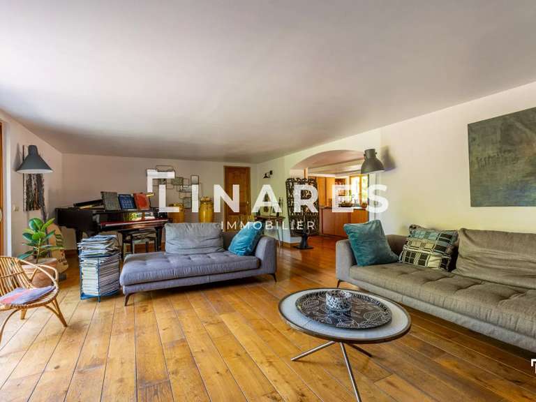 House Aix-en-Provence - 4 bedrooms - 203m²
