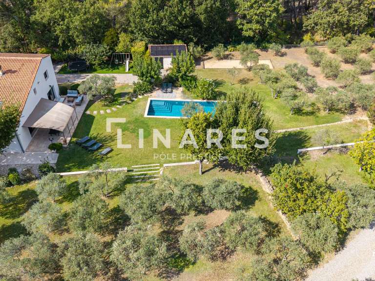 House Rognes - 4 bedrooms - 230m²