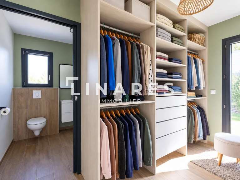 House Aubagne - 3 bedrooms - 147m²