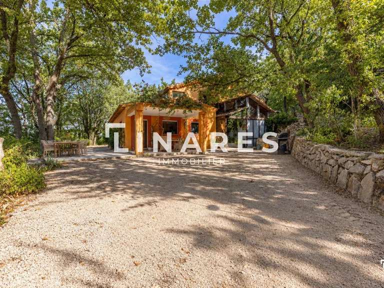 Maison Aix-en-Provence - 217m²