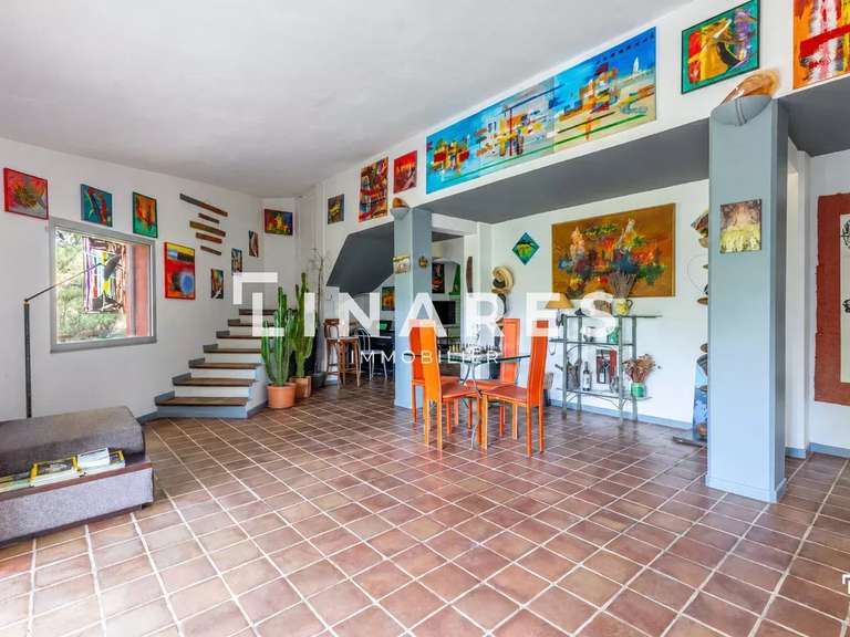Maison Aix-en-Provence - 217m²