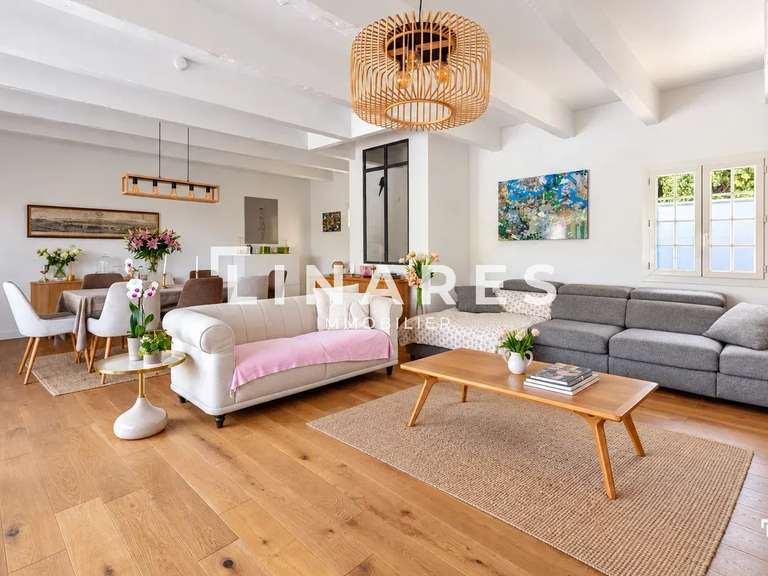 Maison Allauch - 4 chambres - 180m²