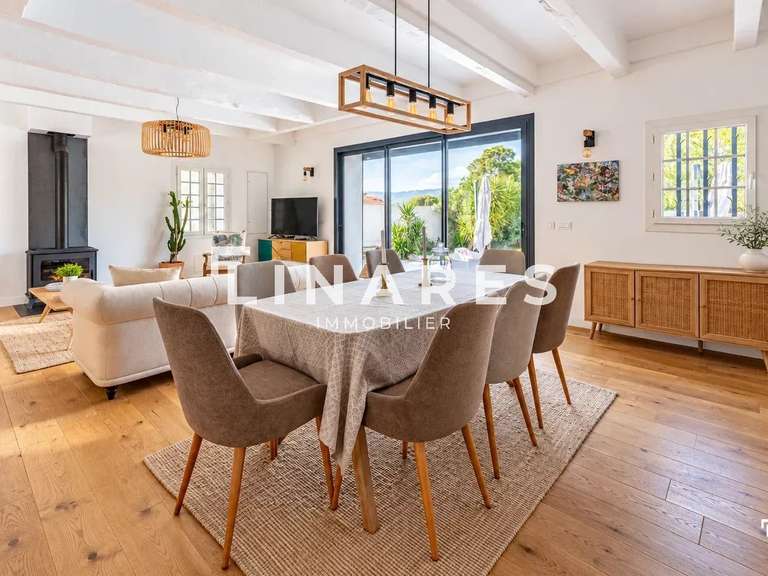 Maison Allauch - 4 chambres - 180m²
