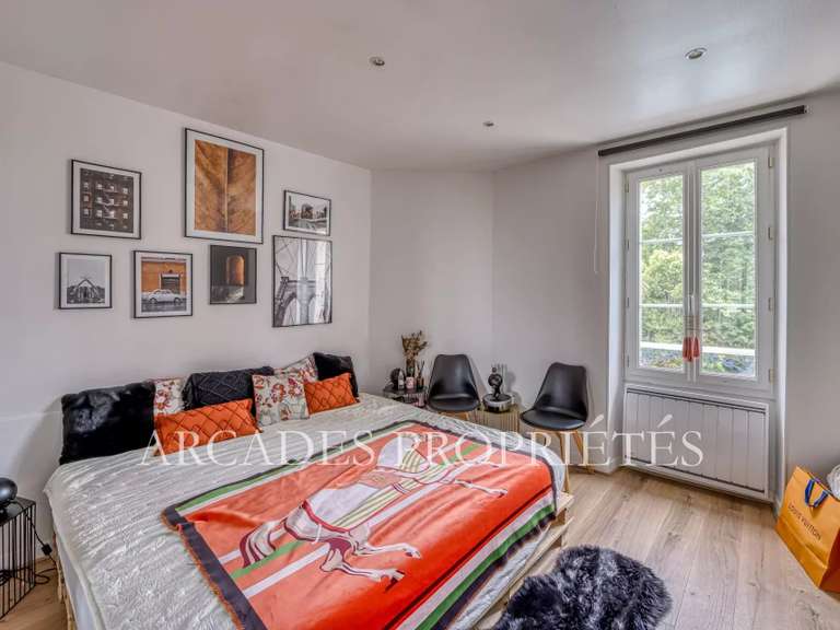 House Fargues-Saint-Hilaire - 3 bedrooms - 163m²