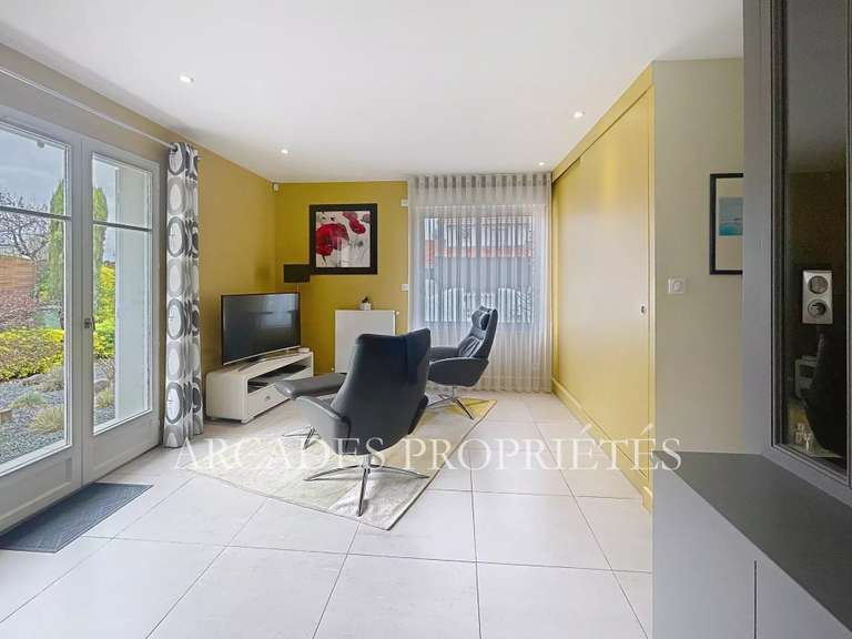 Maison Mérignac - 3 chambres - 181m²