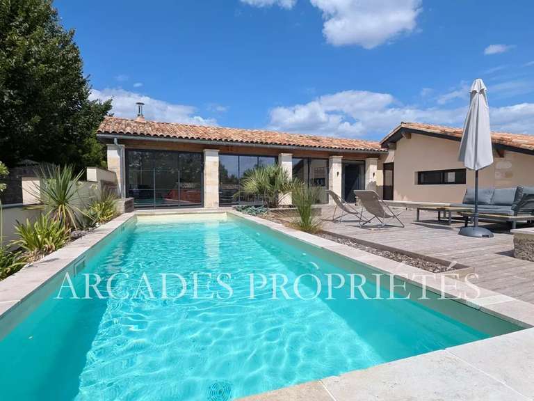 Maison Libourne - 4 chambres - 250m²