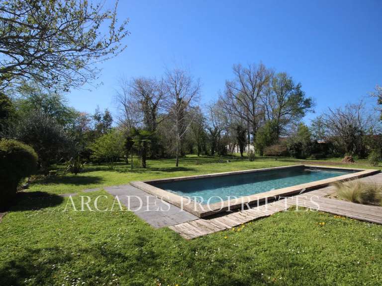 Maison Libourne - 356m²
