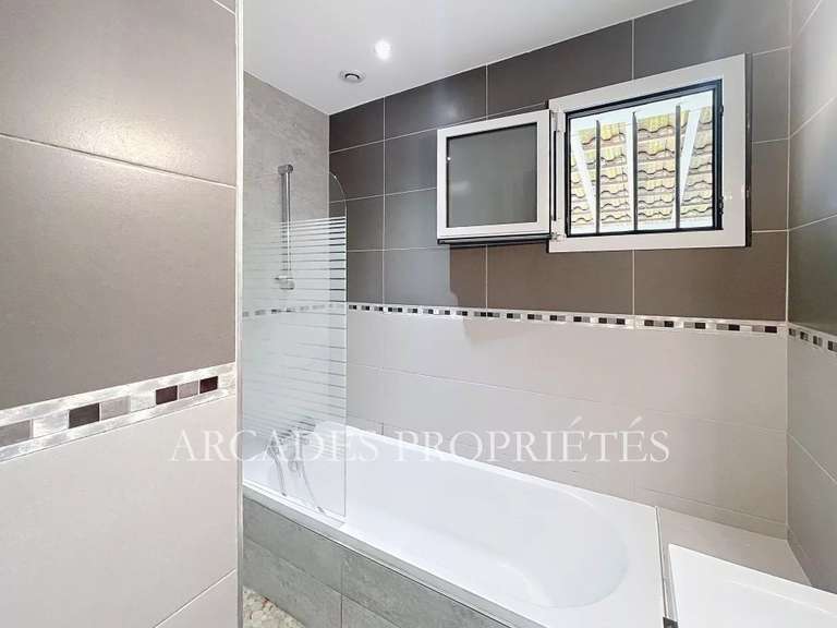House Bouliac - 4 bedrooms - 184m²