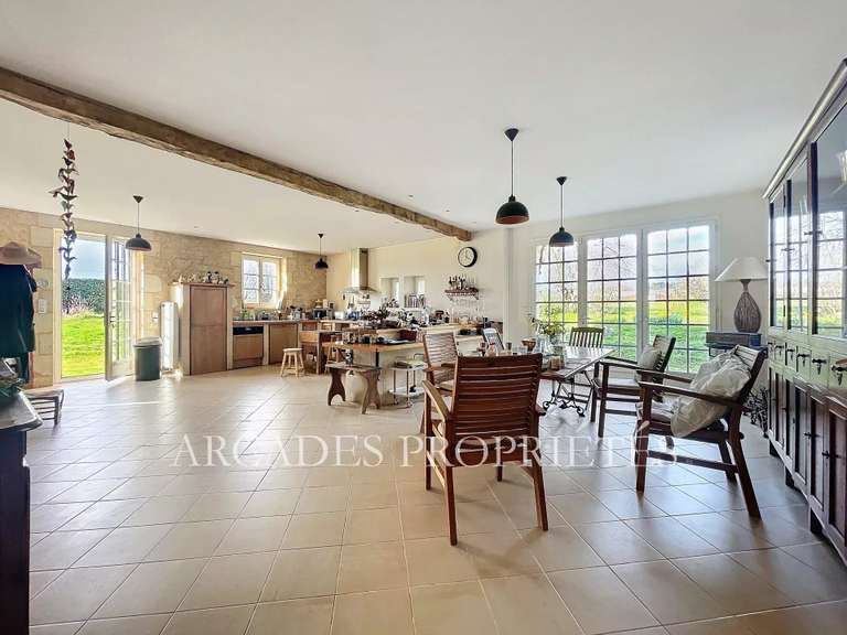 House Naujan-et-Postiac - 13 bedrooms - 615m²