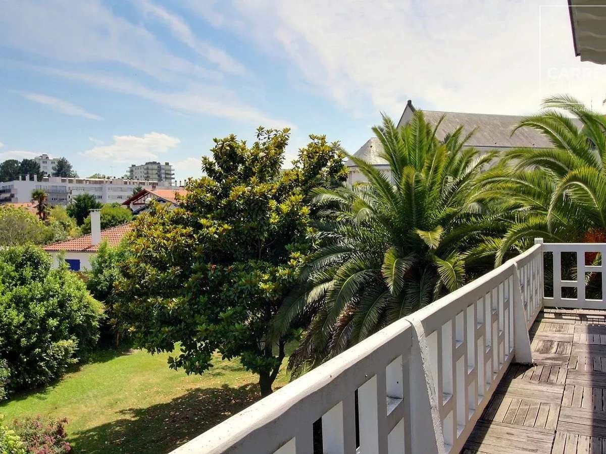 House Bayonne