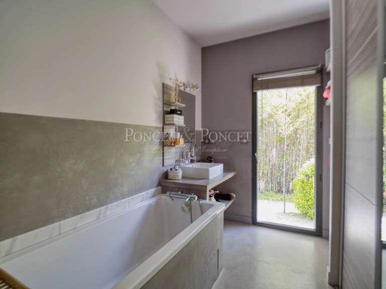 Maison Castries - 5 chambres - 220m²