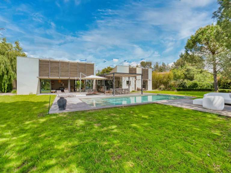 Maison Castries - 5 chambres - 220m²