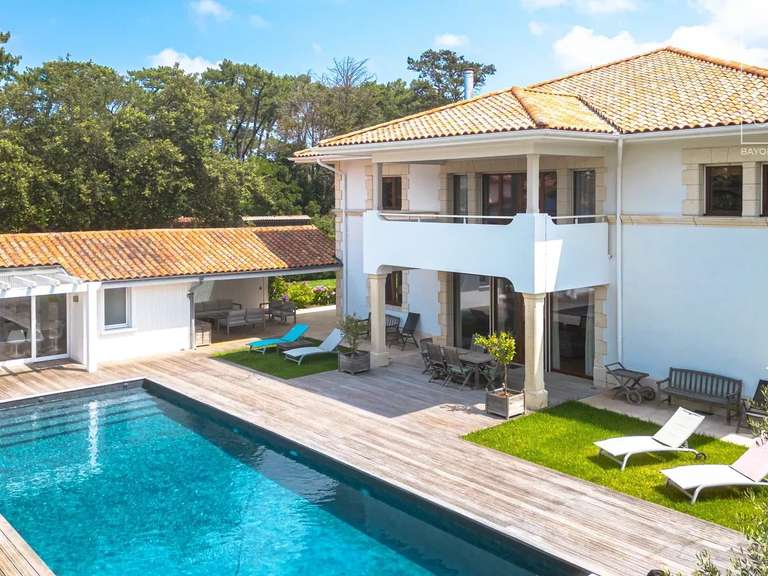 Maison Anglet - 6 chambres - 500m²