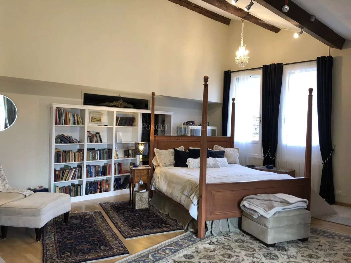 House Saint-Chinian