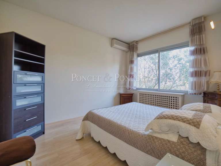 Maison Saint-Jean-de-Védas - 4 chambres - 299m²