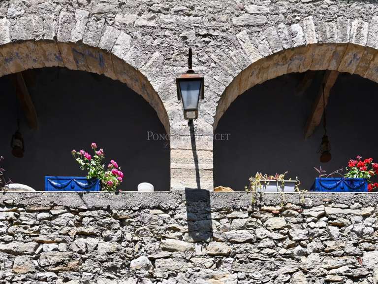 House Clermont-l'Hérault - 10 bedrooms - 495m²